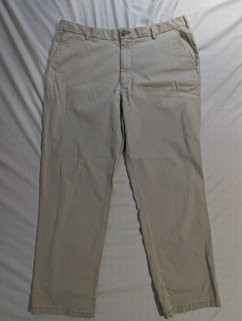 EUC Men's IZOD Khakis Chino Cotton Pants 36x30 Beige Flat Front 2019 Style